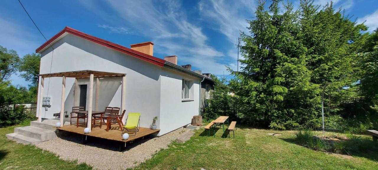 Domek Nad Jeziorem Koszajny Exteriér fotografie